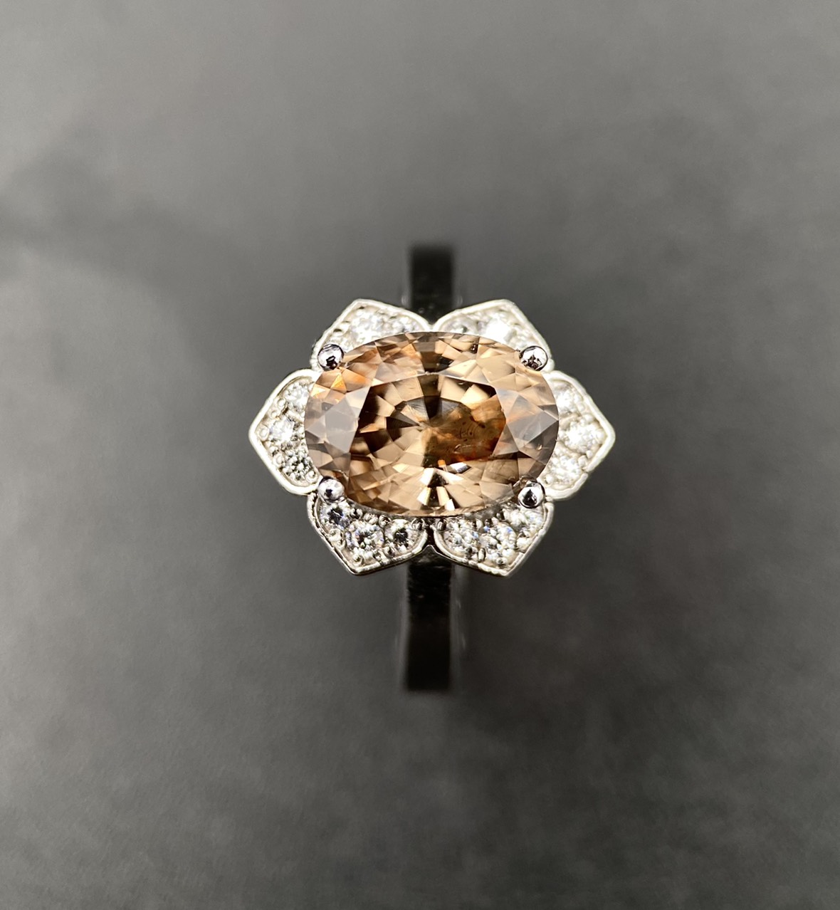 NHẪN NỮ ZIRCON VÀNG TRẮNG 10K