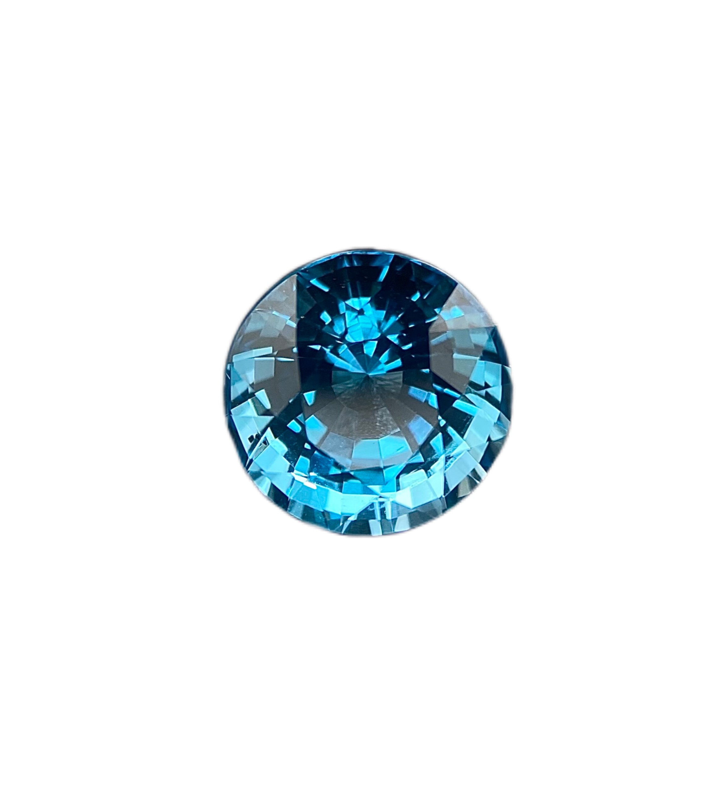 TOPAZ SWISS ROUND 8.20CT