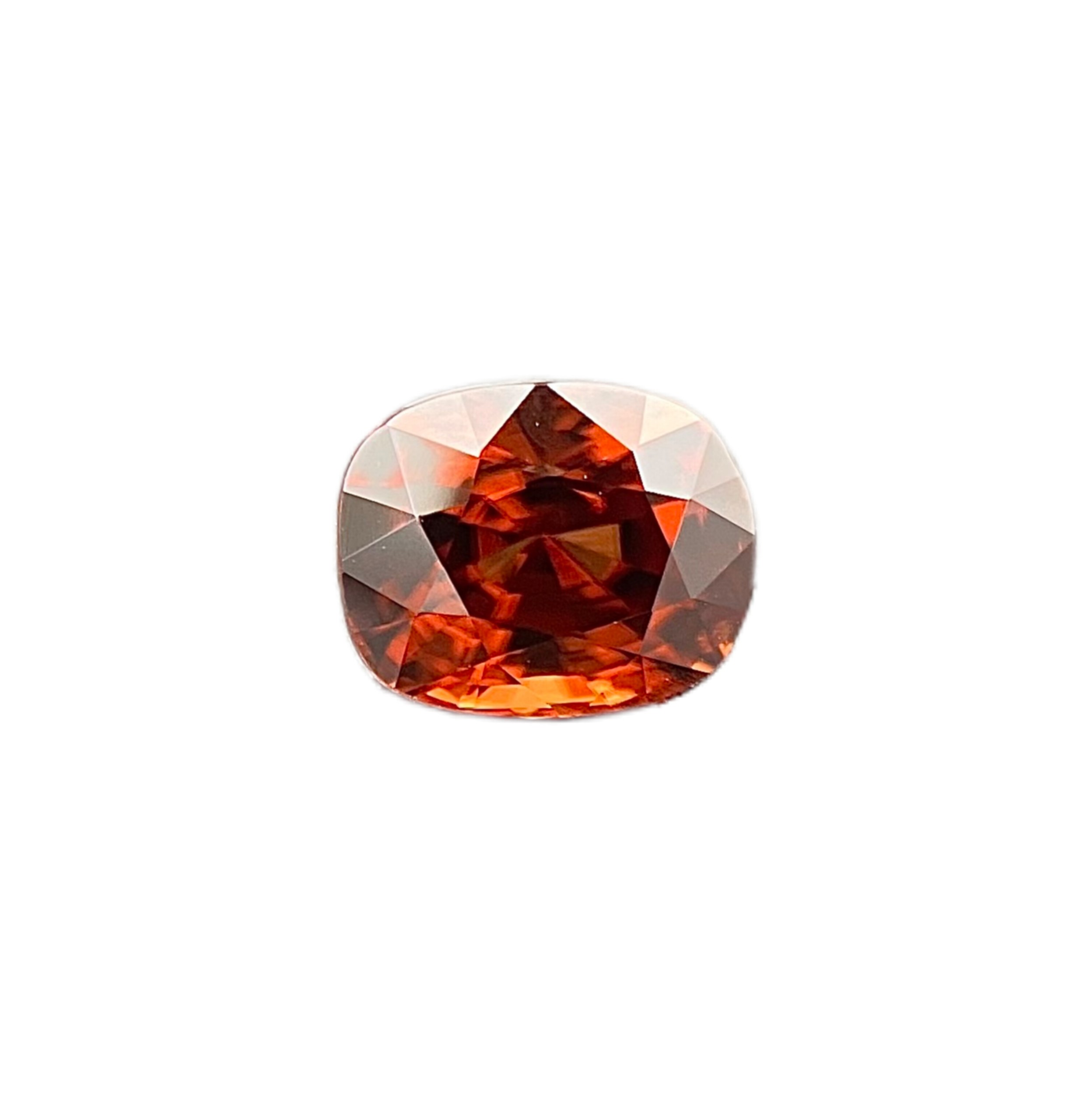 ZIRCON CAM CUSHION 2.60CT