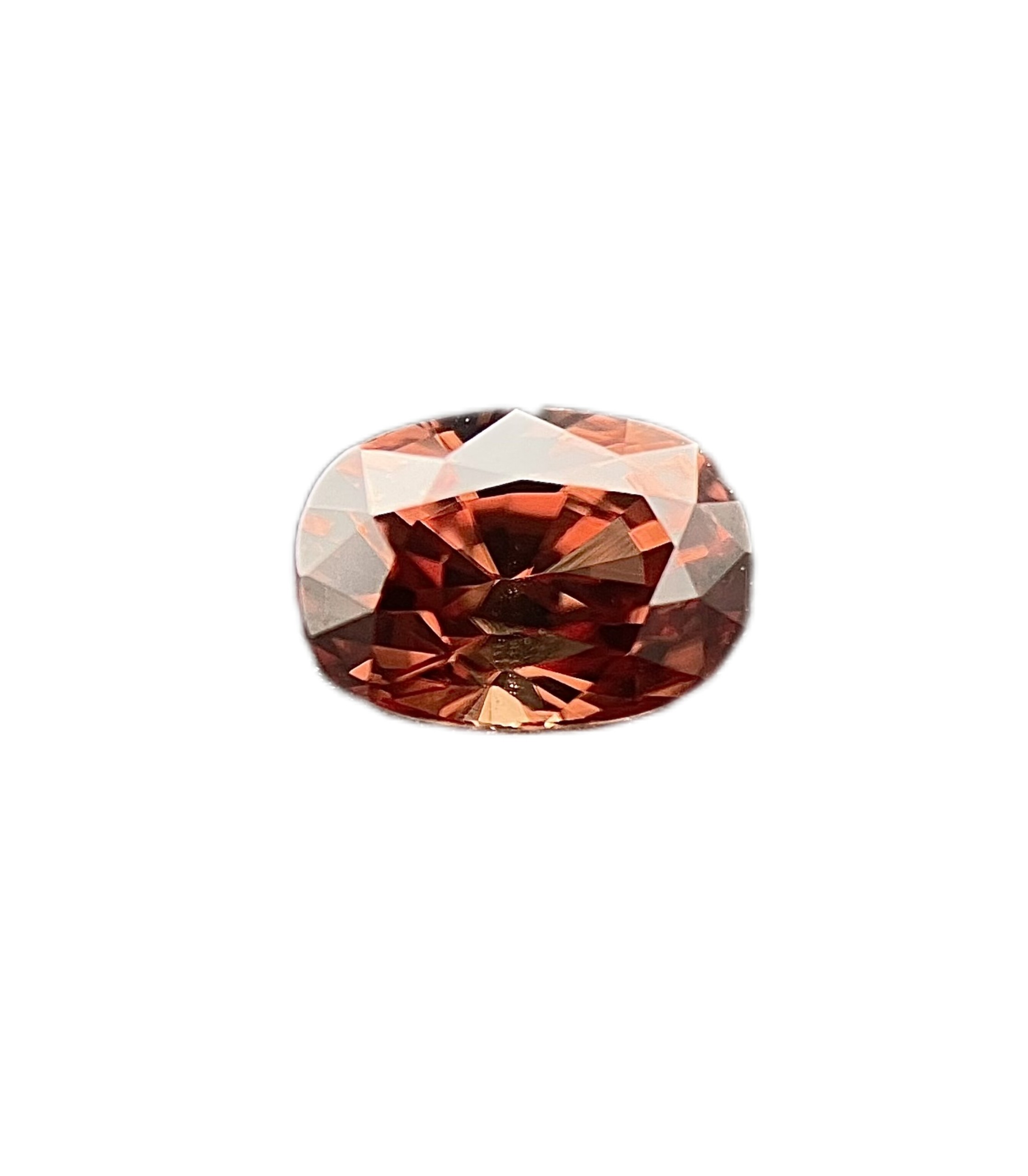 ZIRCON NÂU HỒNG CUSHION 2.55CT